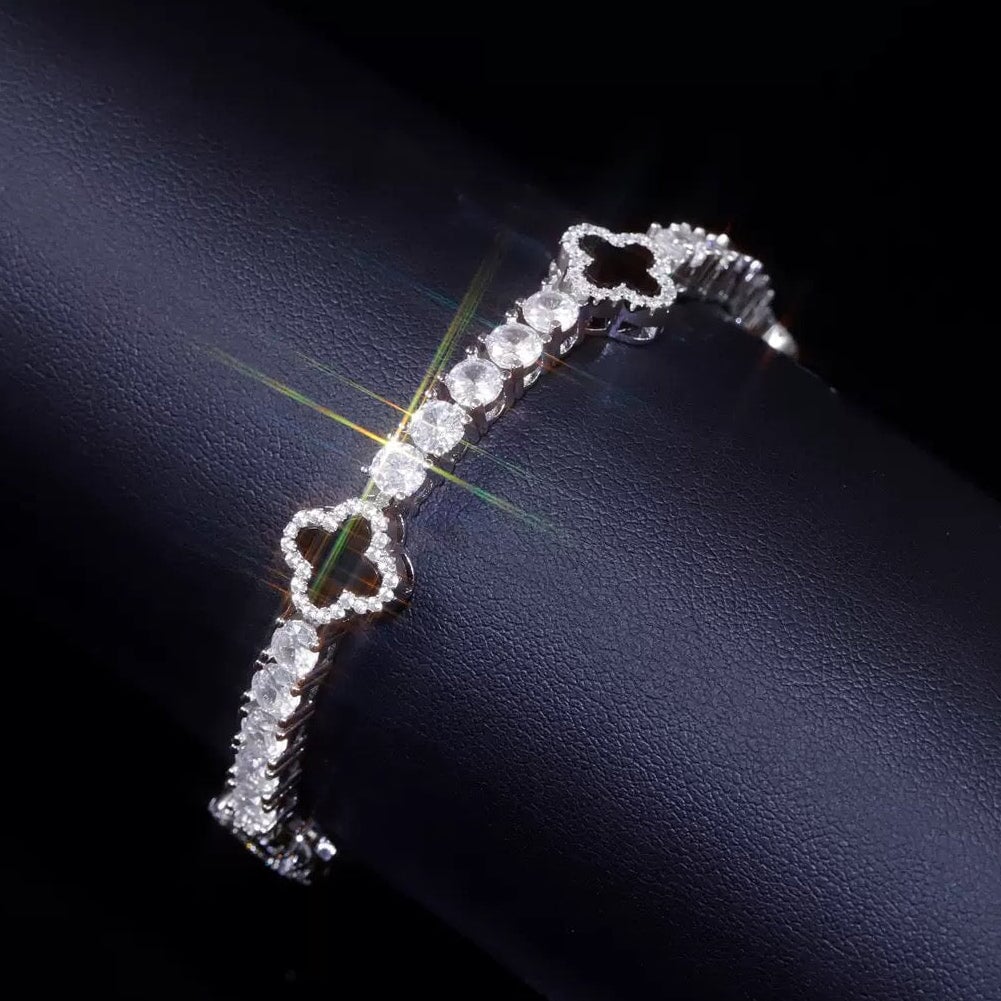 S925 Moissanite Black Clover Leaf Tennis Bracelet in White Gold - 3mm Bracelets