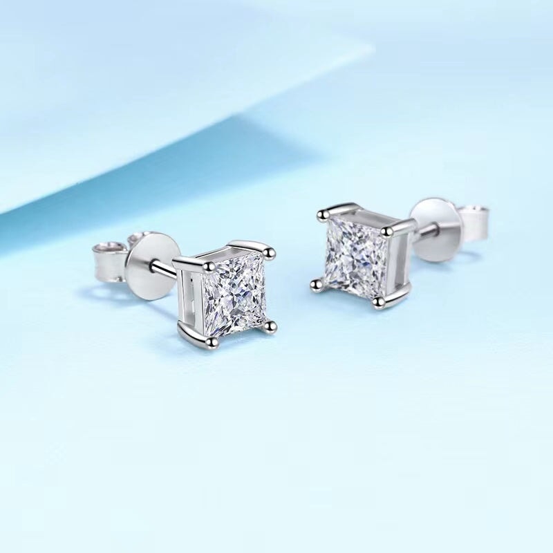 1.0 Carats VVS1 Moissanite 925 Sterling Silver Princess Cut Earring Studs in White Gold Earrings