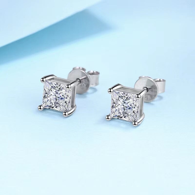 1.0 Carats VVS1 Moissanite 925 Sterling Silver Princess Cut Earring Studs in White Gold Earrings