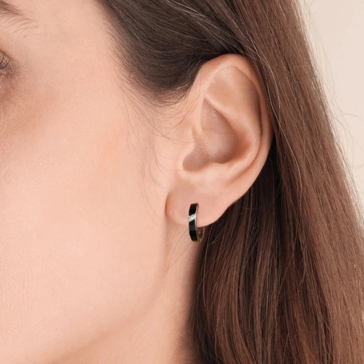 925 Sterling Silver Diamond Black Round Hoop Earrings in White Gold Earrings