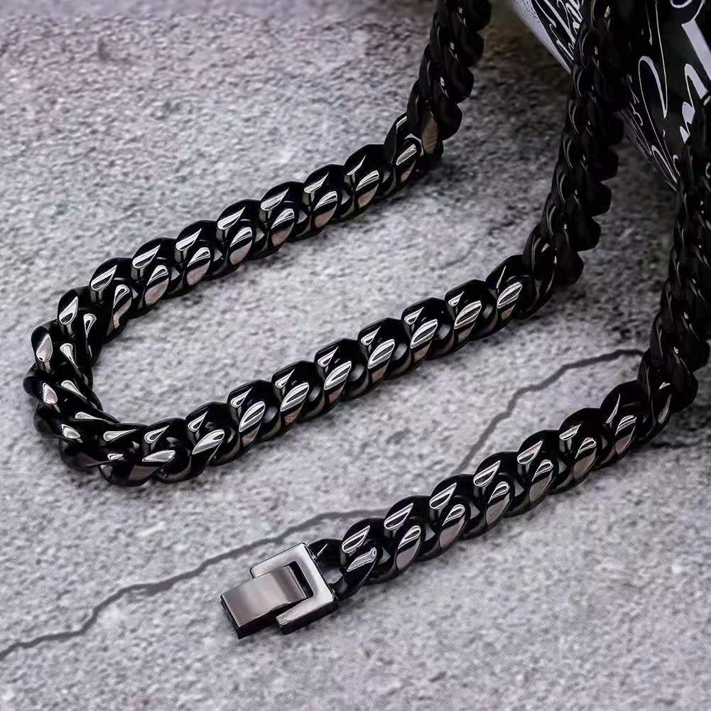 The Black Mamba® - 10mm Black Cuban Link Chain in Black Gold