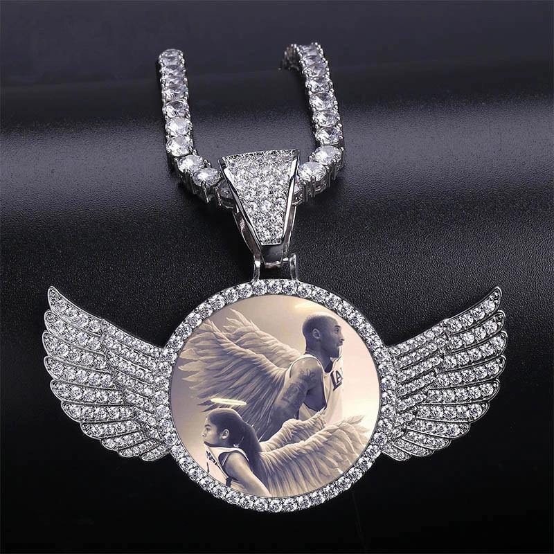 THE FLYING ANGEL® - Custom Round Photo Pendant 18" White Gold Free Rope Chain