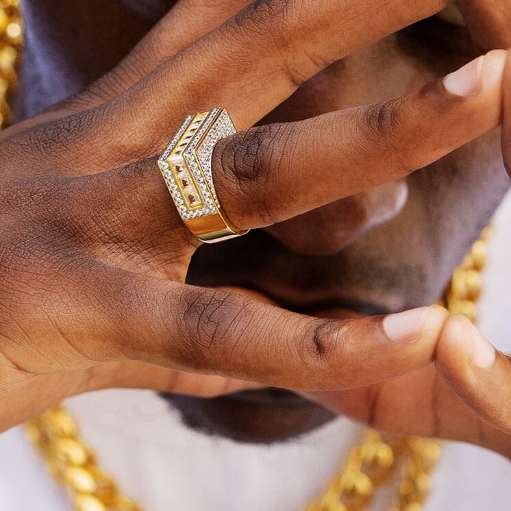 The Majesty® - Single Rows Princess Cut CZ Diamond Mens Hip Hop Ring in 18K Gold