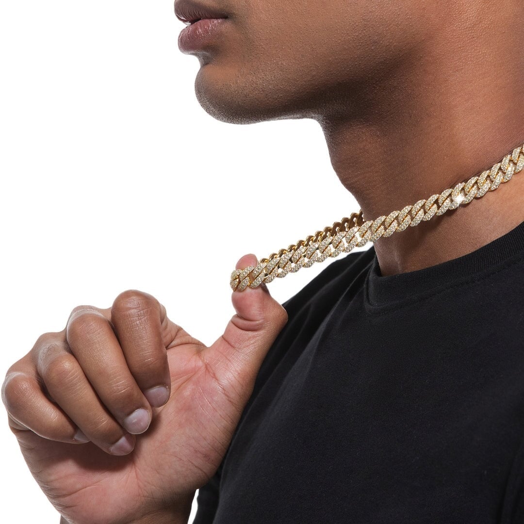 Inside the Process: How Moissanite Diamond Cuban Chains Are Made