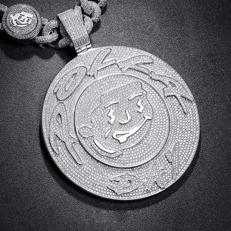 Custom Moissanite Diamond Disc Pendant Deposit (Non refundable) 