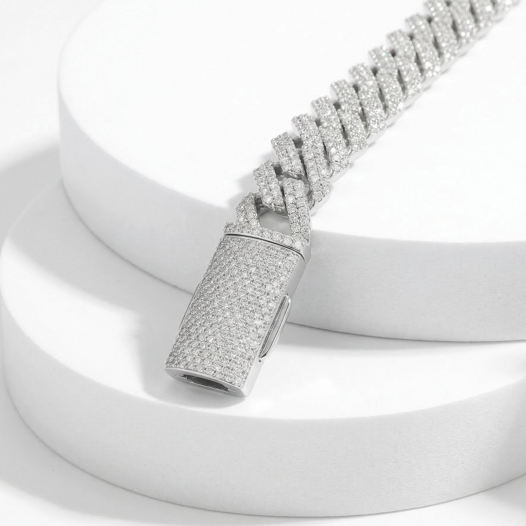 S925 Moissanite Diamond Prong Cuban Link Bracelet in White Gold - 12mm Bracelets 