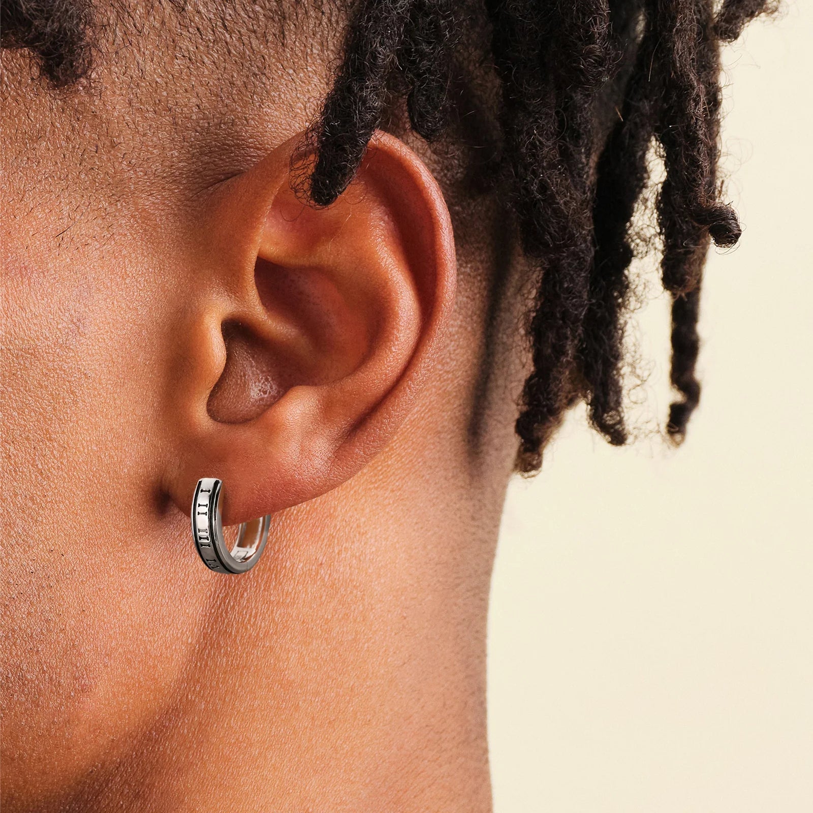 S925 Silver Black Roman Numerals Hoop Earrings in White Gold - 15mm Earrings 