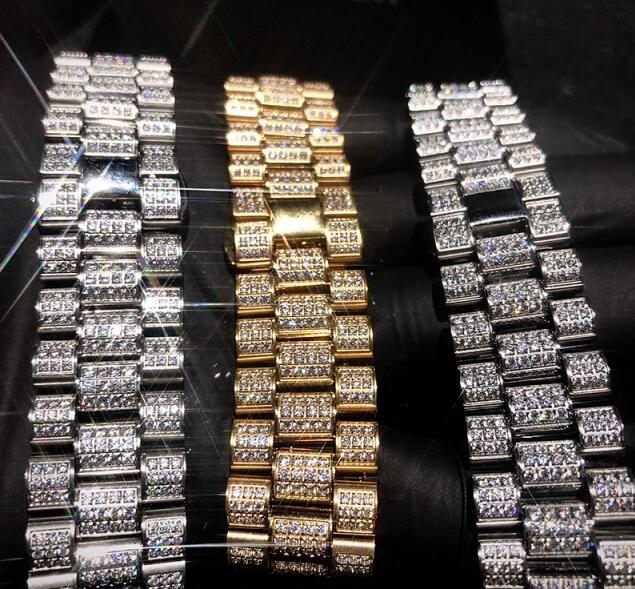 The President® - Fully Iced Out Presidential Diamond Watch in 18K Gold 