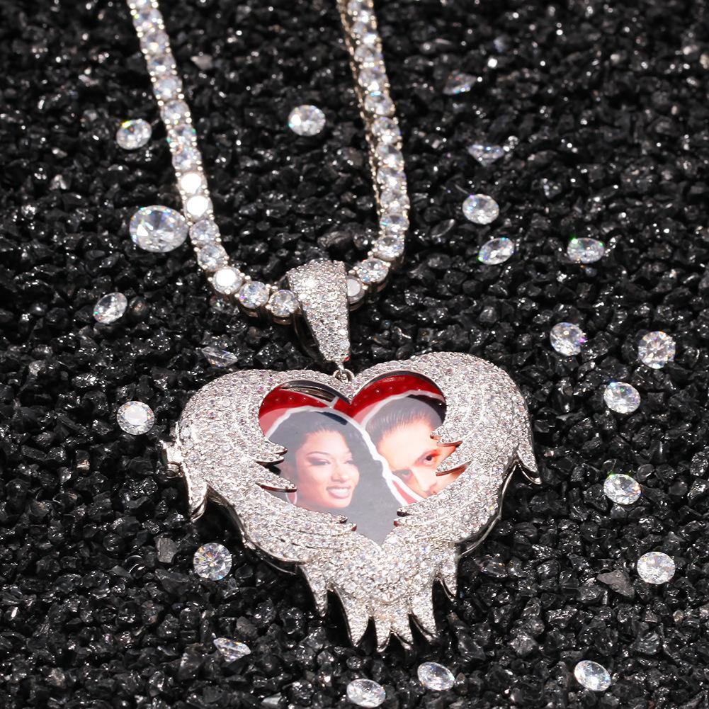 THE PROTECTIVE ANGEL® - Custom Openable Photo Pendant 